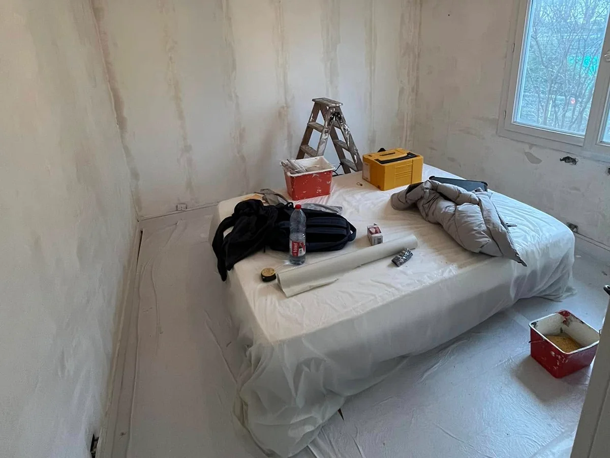 Monsieur Cedric Felix Peintre En Batiment A Cauderan Renovation